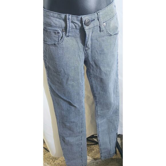 Guess Emma Fit Jeggings Medium Rise Size 26 - Picture 2 of 10